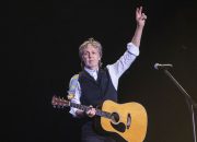 One Night Concert, McCartney Mengejutkan Penggemar New York dengan Konser Intim di Bowery Ballroom