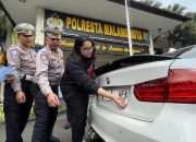 Pemilik BMW Putih dengan Nopol Tak Senonoh Berhasil Diamankan