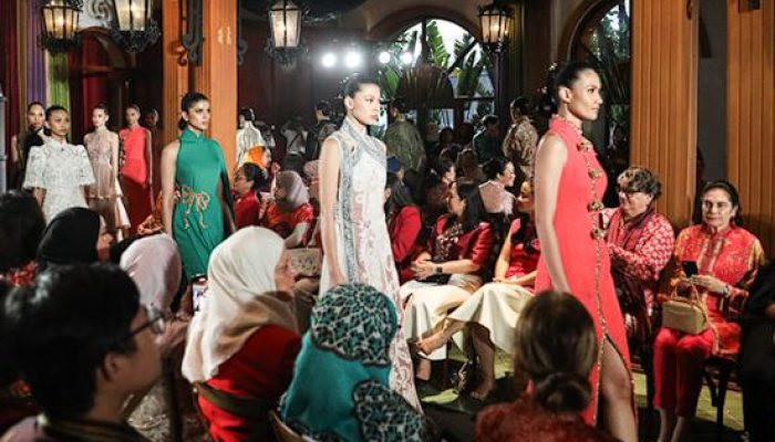 Wisdom in the Old Town: A Lunar Celebration, Chinese New Year Fashion Exhibition di Kota Tua Jakarta