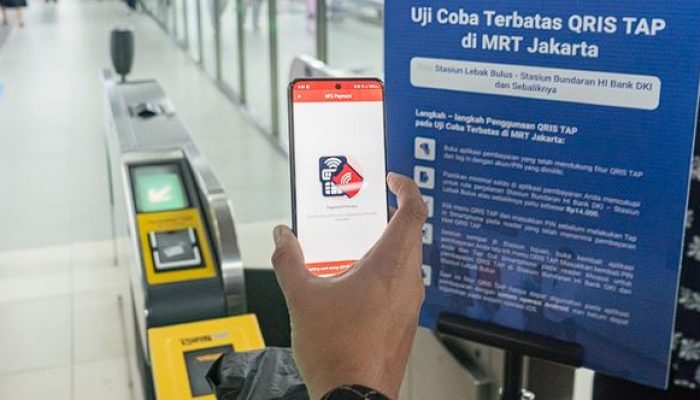 Bank DKI Luncurkan QRIS Tap NFC untuk Transaksi Nontunai Cepat di Jakarta