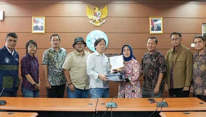 Dewan Pers Periode 2025-2028 Resmi Terpilih, BPPA Serahkan Laporan Kerja