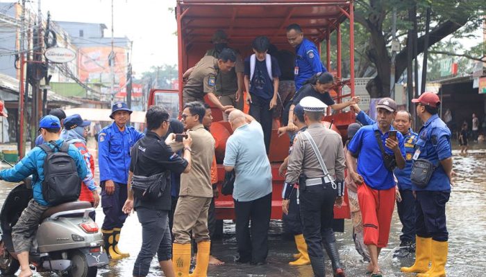 Titik Banjir di Kota Tangerang, Ciledug Indah Terdampak Parah